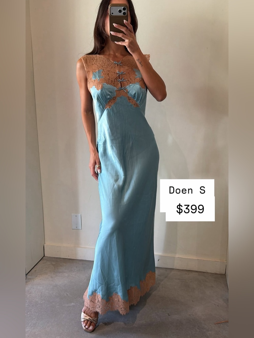 Doen Vintage-Inspired Sky Blue Slip Dress with Beige Lace
